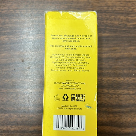 New, Here Beautiful Glow Serum with Squalane for Renewing and Balancing - 2 oz - Picture 4 of 5